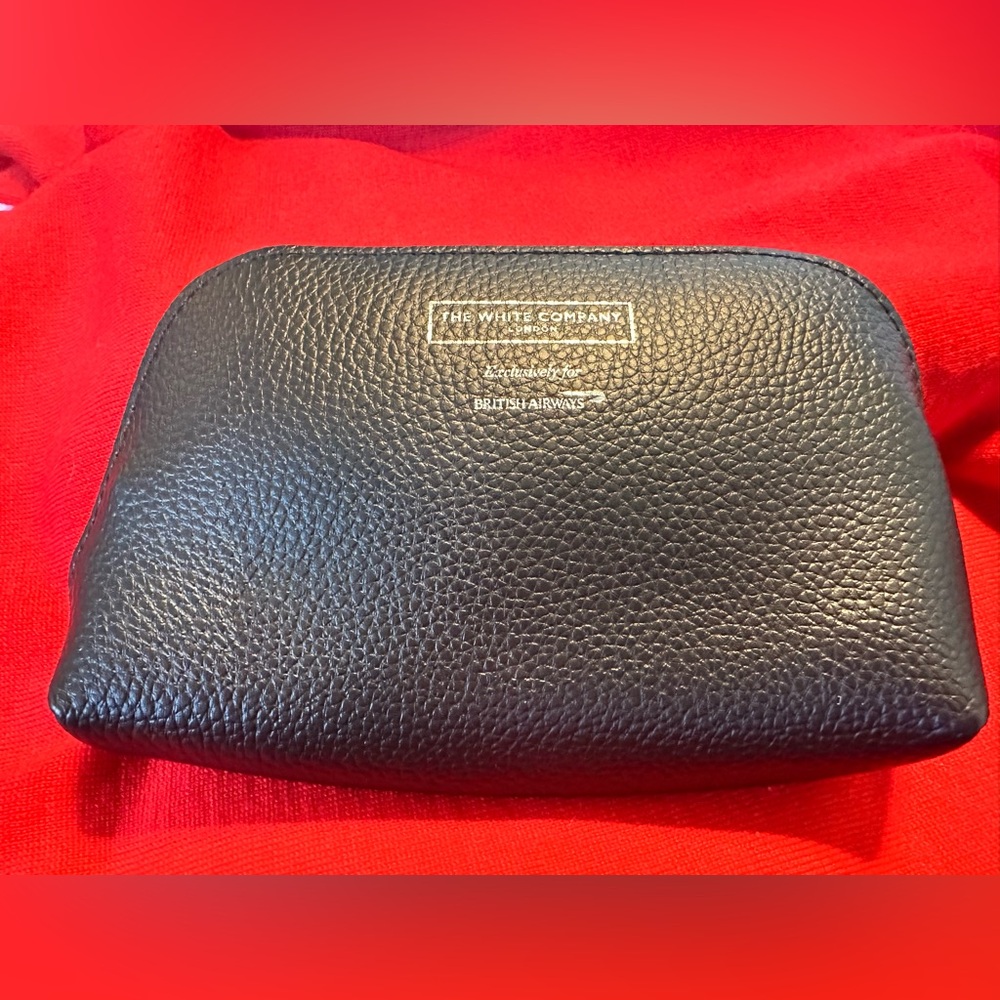 The White Company London Black Amenity Bag
